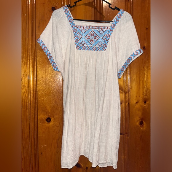 SOLD - Picture 1 of 3